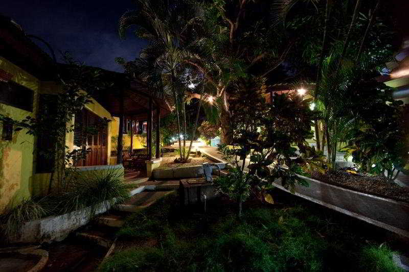El Milagro Hotel Tamarindo Luaran gambar
